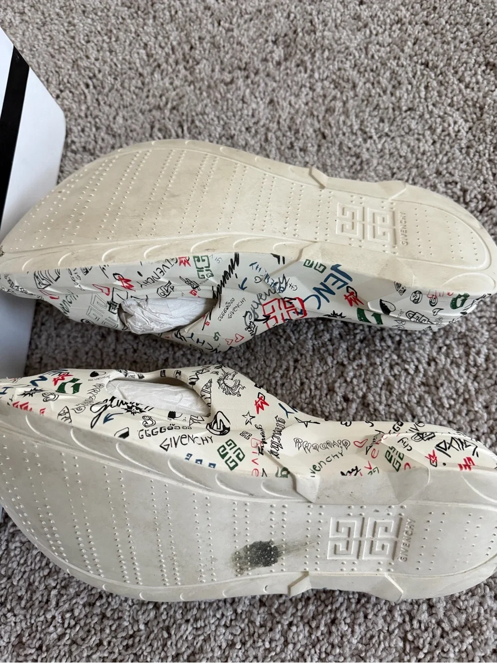 MARSHMALLOW MULTICOLORED SLIDES